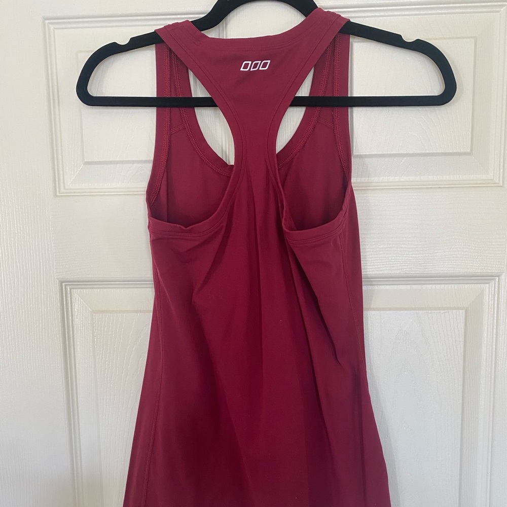 Lorna Jane Racerback Tank - size small
